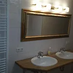 Leo 度假居